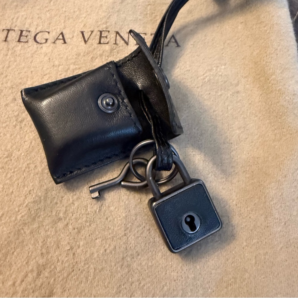 Bottega Veneta Intrecciato Cube Bag Neto – 2010 Rare w/ Mirror & Lock - Picture 13 of 16